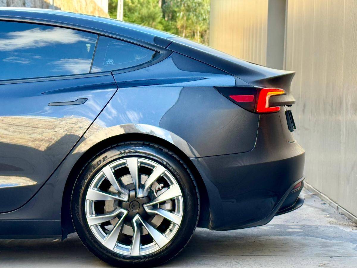 tesla-model-3-2023-eletrico-0cc