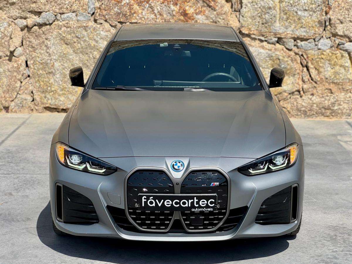 bmw-i4-2024-eletrico-0cc