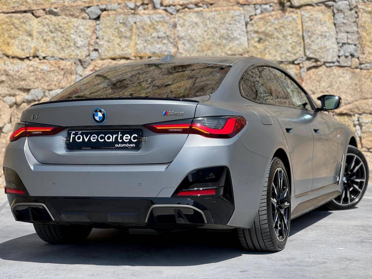 bmw-i4-2024-eletrico-0cc
