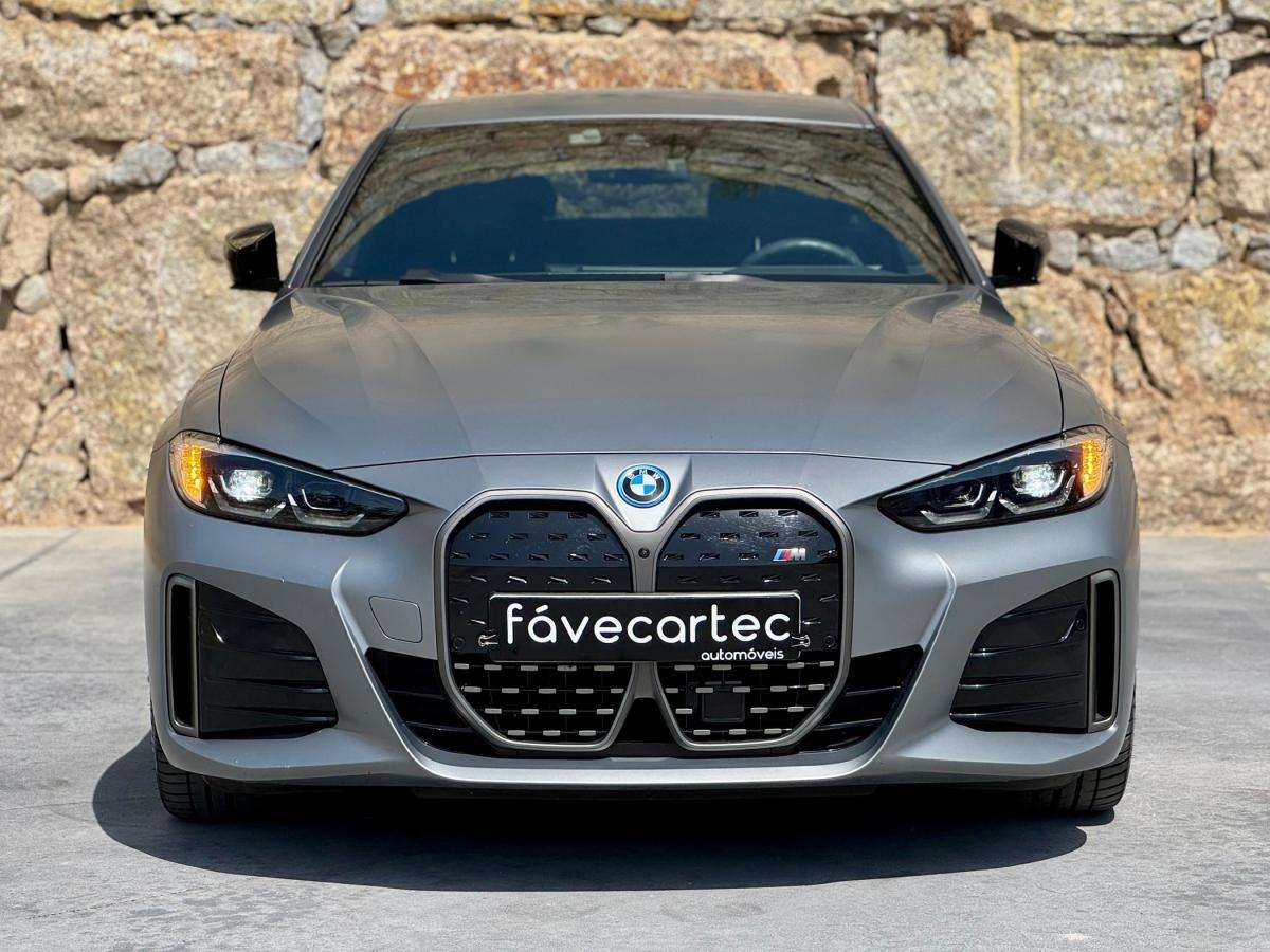 bmw-i4-2024-eletrico-0cc