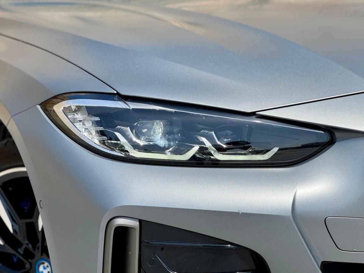 bmw-i4-2024-eletrico-0cc