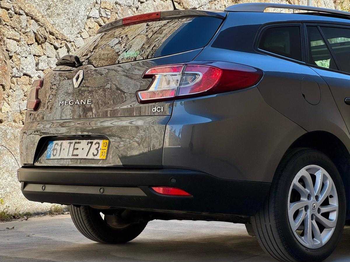 renault-megane-sport-tourer-2013-diesel-1461cc