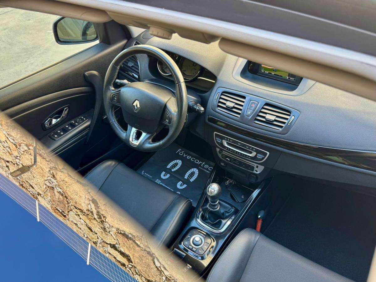 renault-megane-sport-tourer-2013-diesel-1461cc