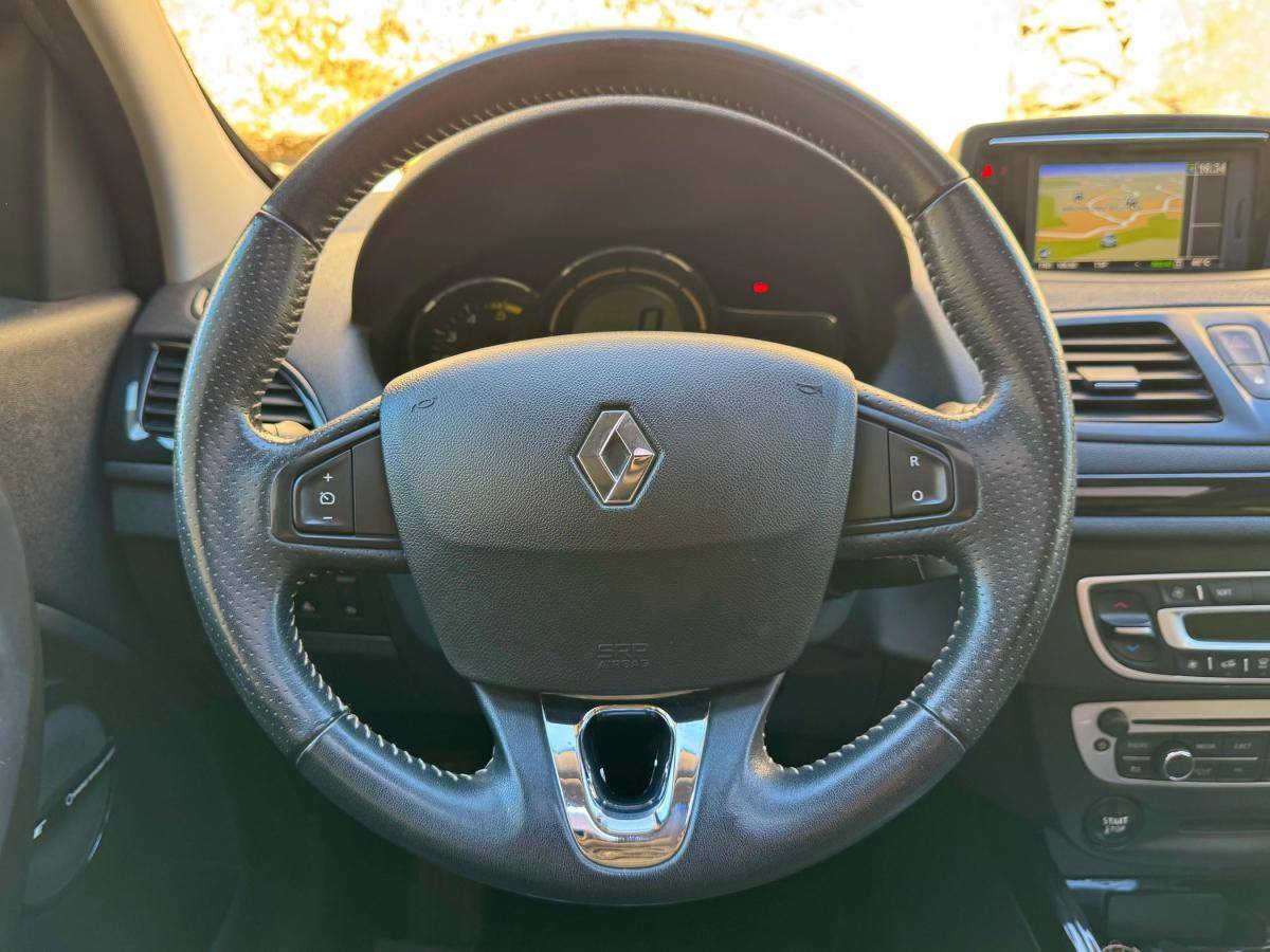 renault-megane-sport-tourer-2013-diesel-1461cc