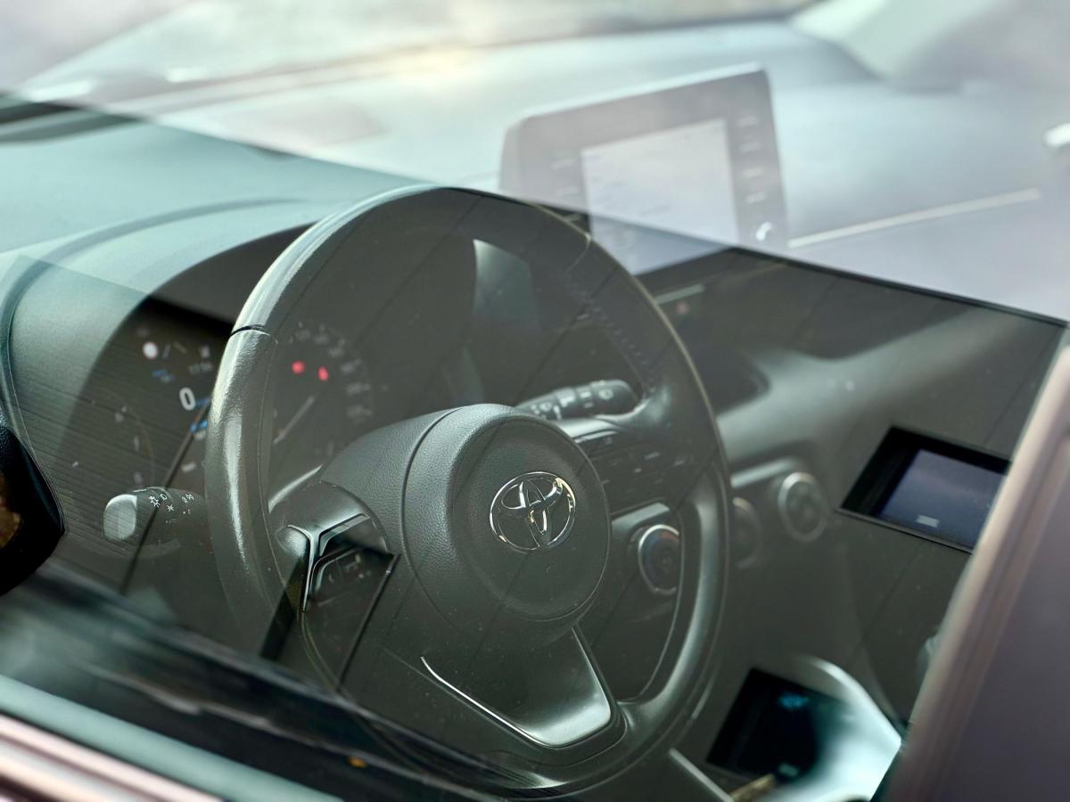 toyota-yaris-2022-gasolina-998cc