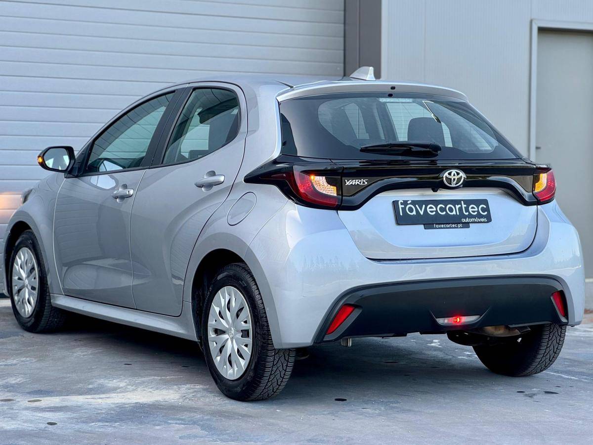 toyota-yaris-2022-gasolina-998cc