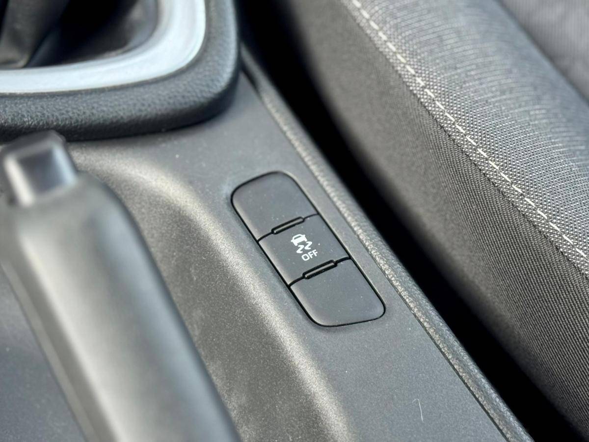 toyota-yaris-2022-gasolina-998cc