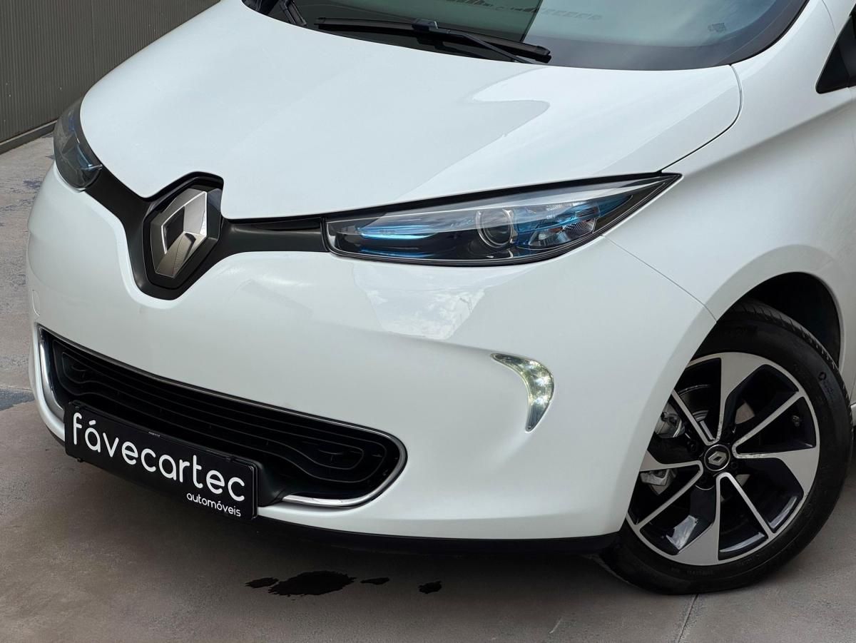 renault-zoe-2017-eletrico-0cc