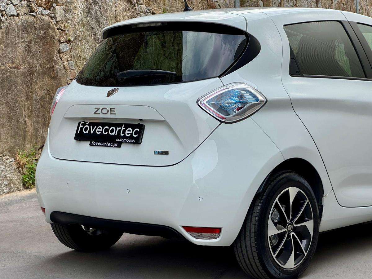 renault-zoe-2017-eletrico-0cc