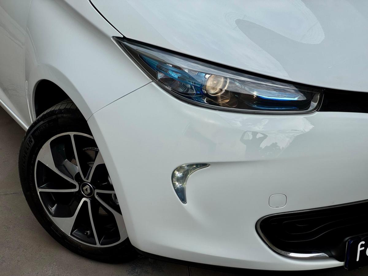 renault-zoe-2017-eletrico-0cc