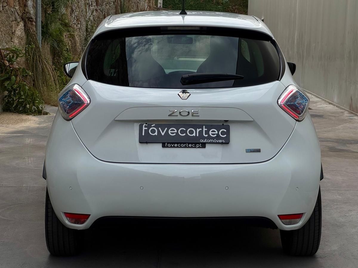 renault-zoe-2017-eletrico-0cc