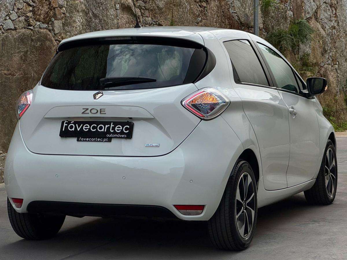 renault-zoe-2017-eletrico-0cc