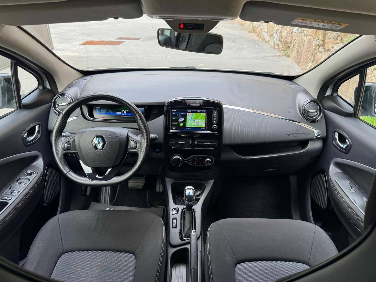 renault-zoe-2017-eletrico-0cc