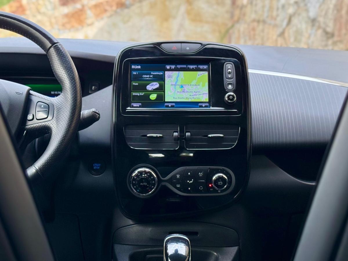 renault-zoe-2017-eletrico-0cc