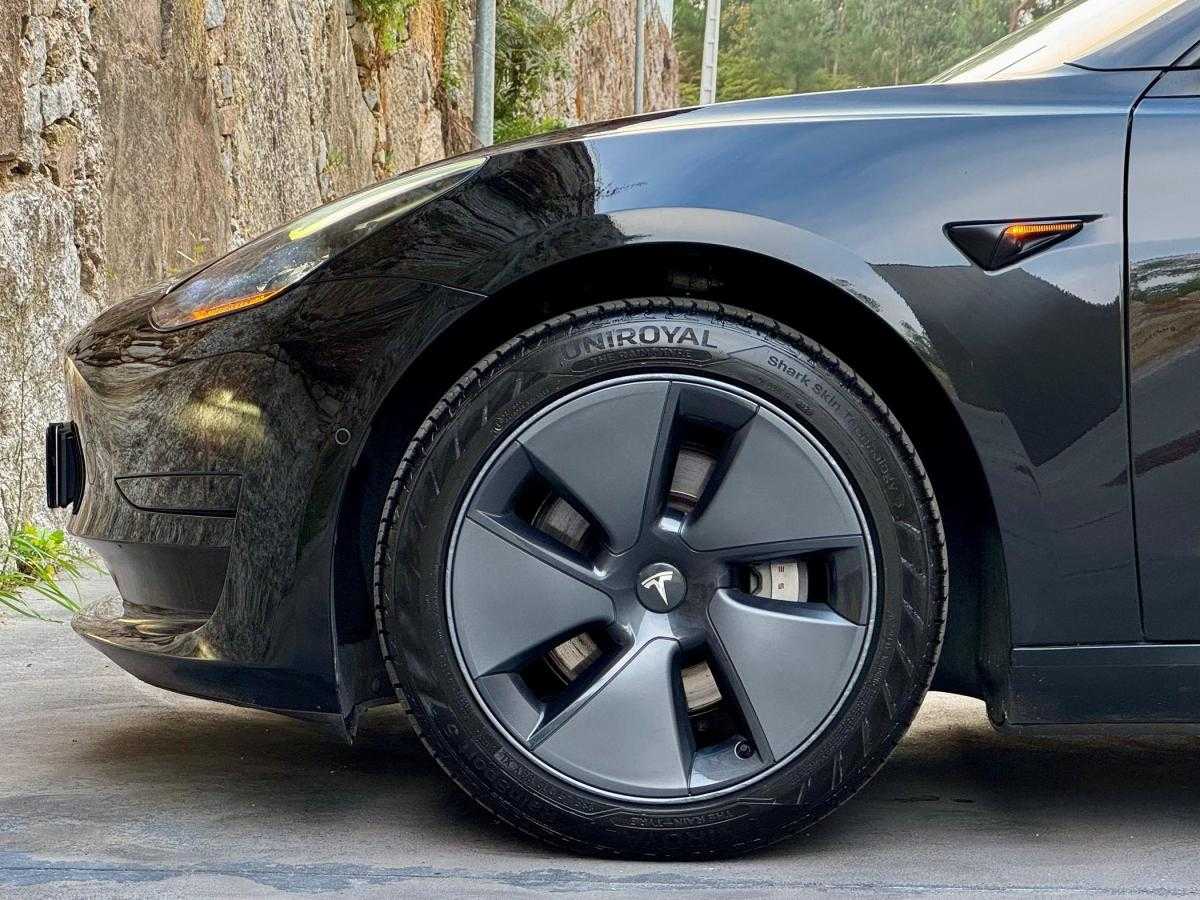 tesla-model-3-2021-eletrico-0cc