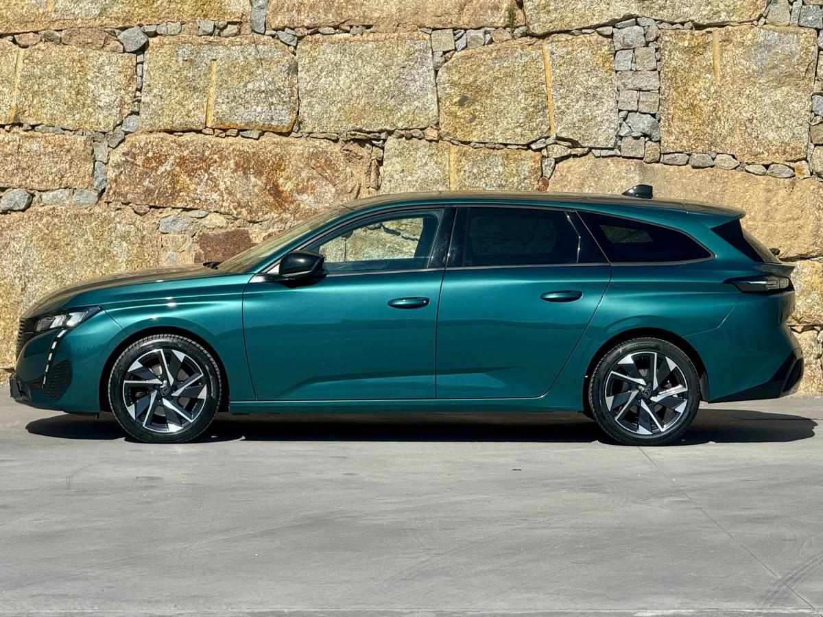 peugeot-308-sw-2023-gasolina-1199cc