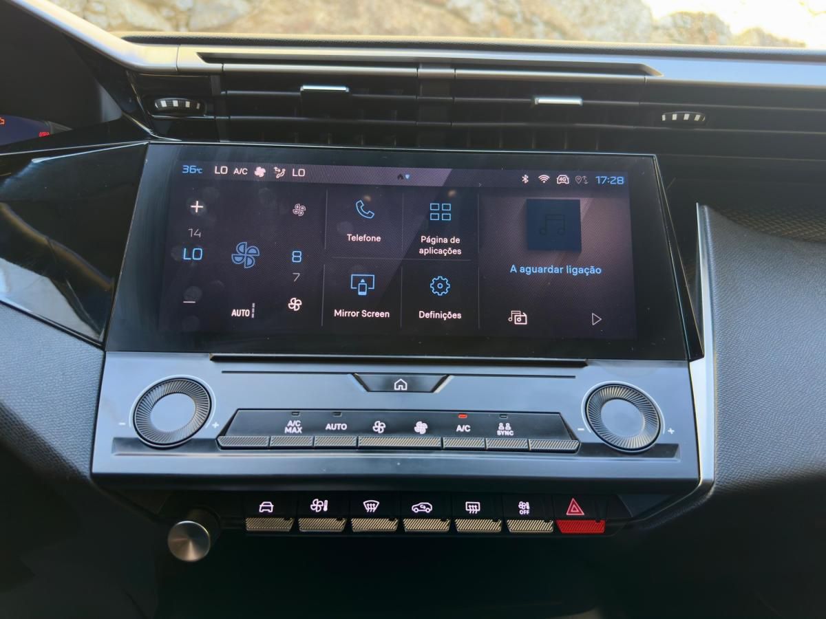 peugeot-308-sw-2023-gasolina-1199cc