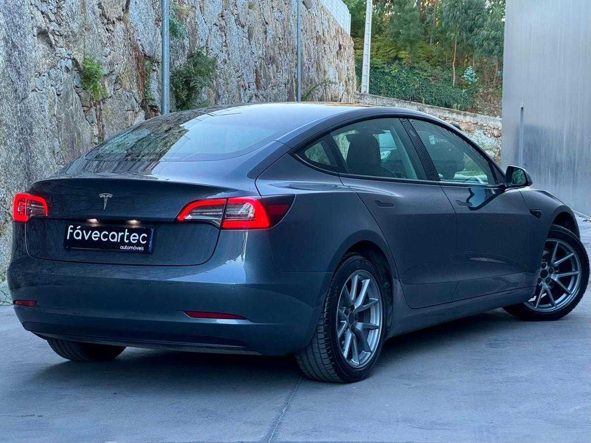 tesla-model-3-2021-eletrico-0cc