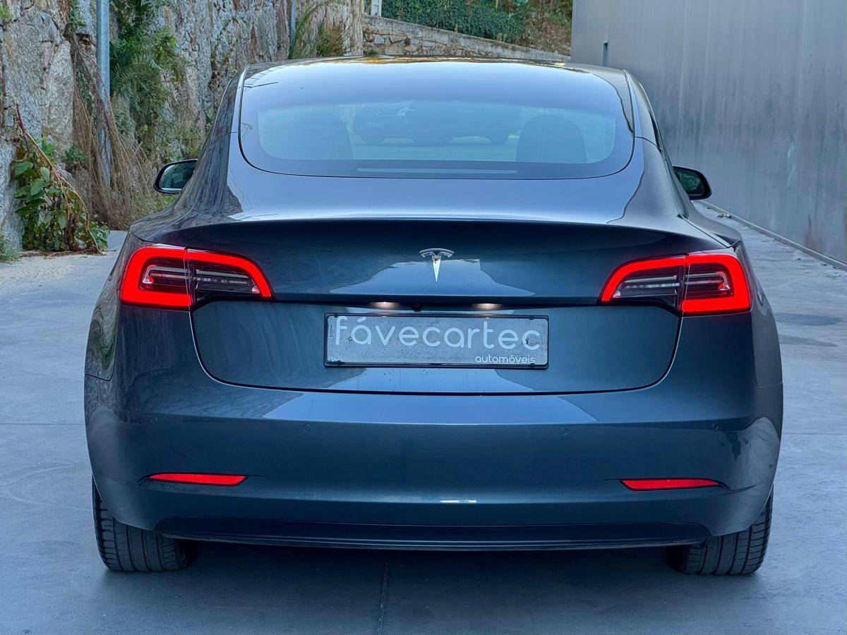 tesla-model-3-2021-eletrico-0cc