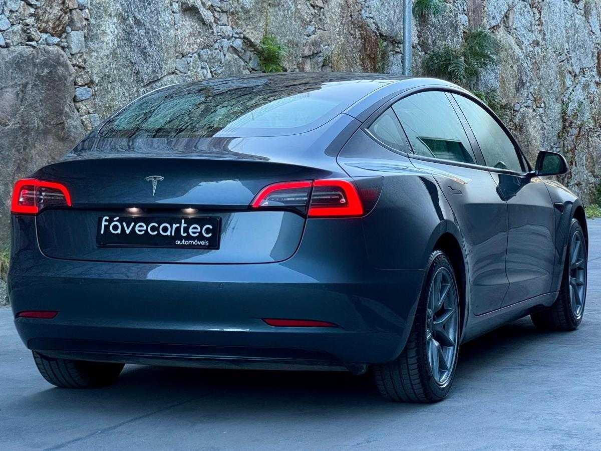 tesla-model-3-2021-eletrico-0cc