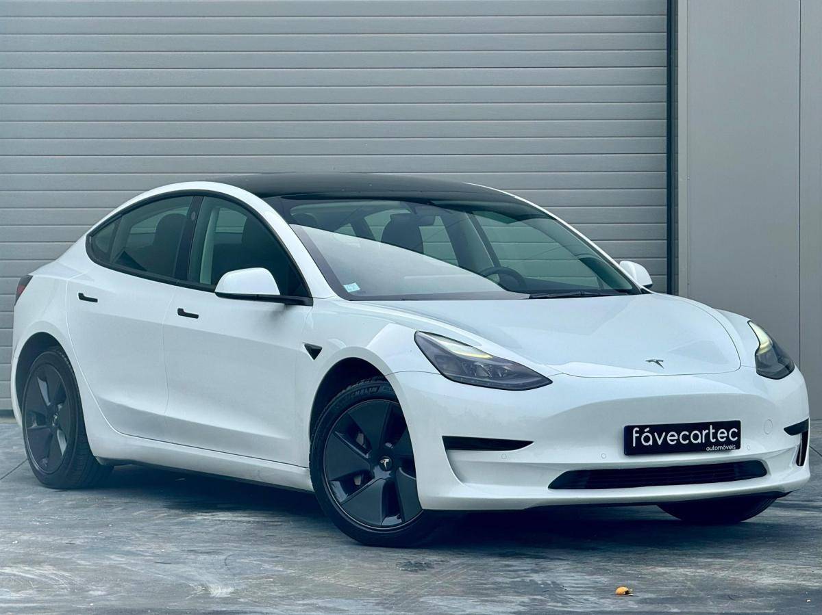 tesla-model-3-2023-eletrico-500cc