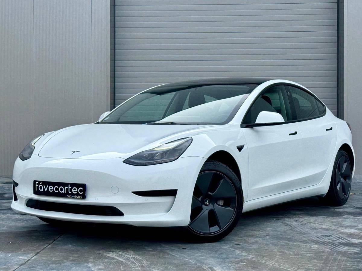 tesla-model-3-2023-eletrico-500cc