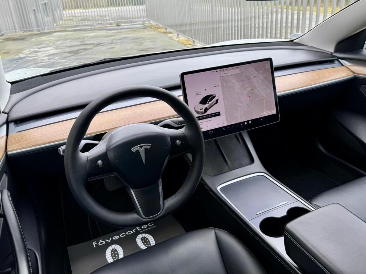 tesla-model-3-2023-eletrico-500cc