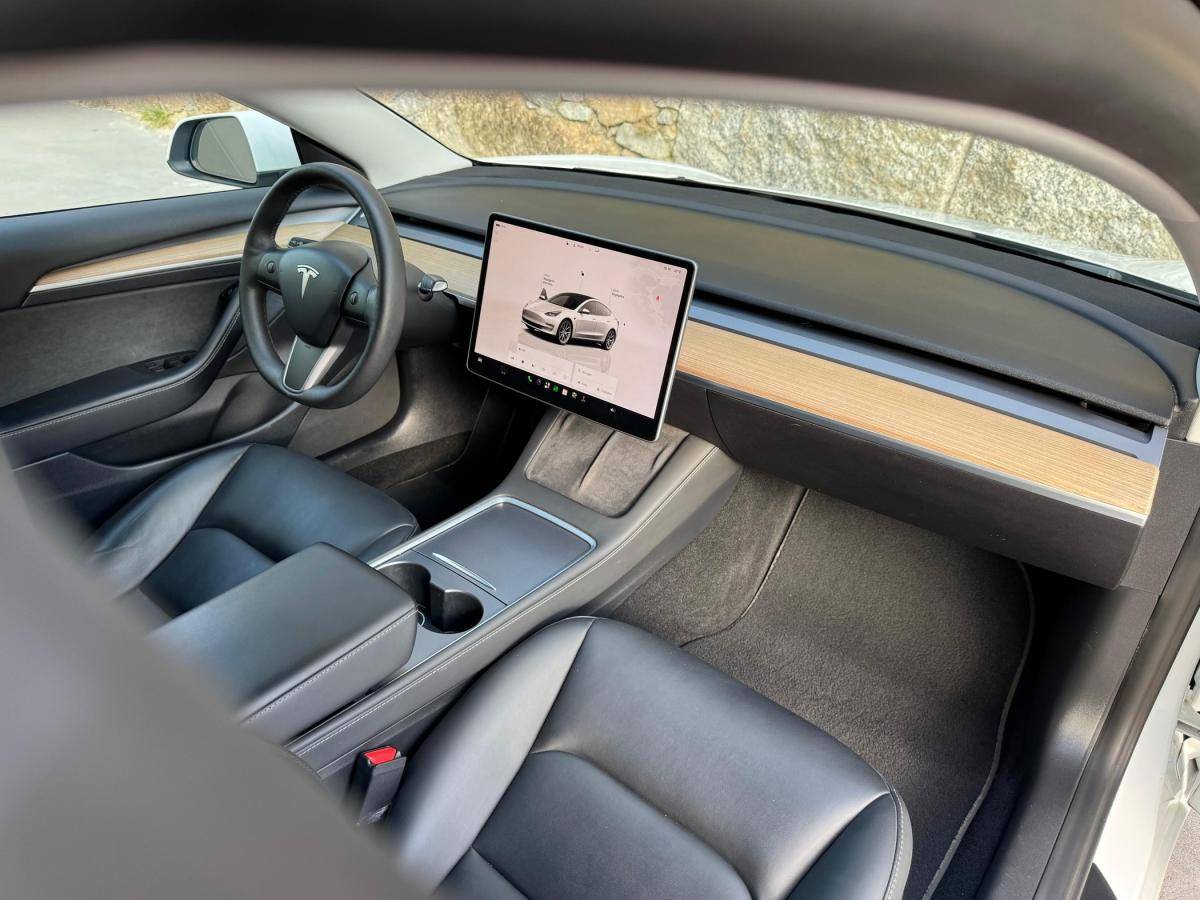 tesla-model-3-2023-eletrico-0cc