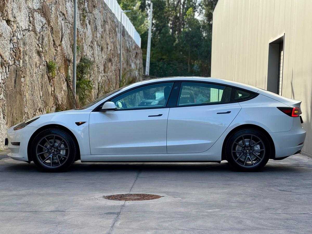 tesla-model-3-2023-eletrico-0cc