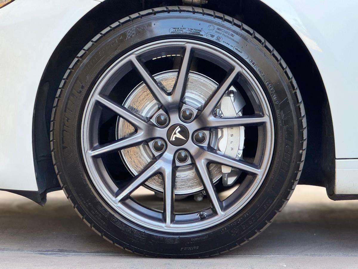 tesla-model-3-2023-eletrico-0cc