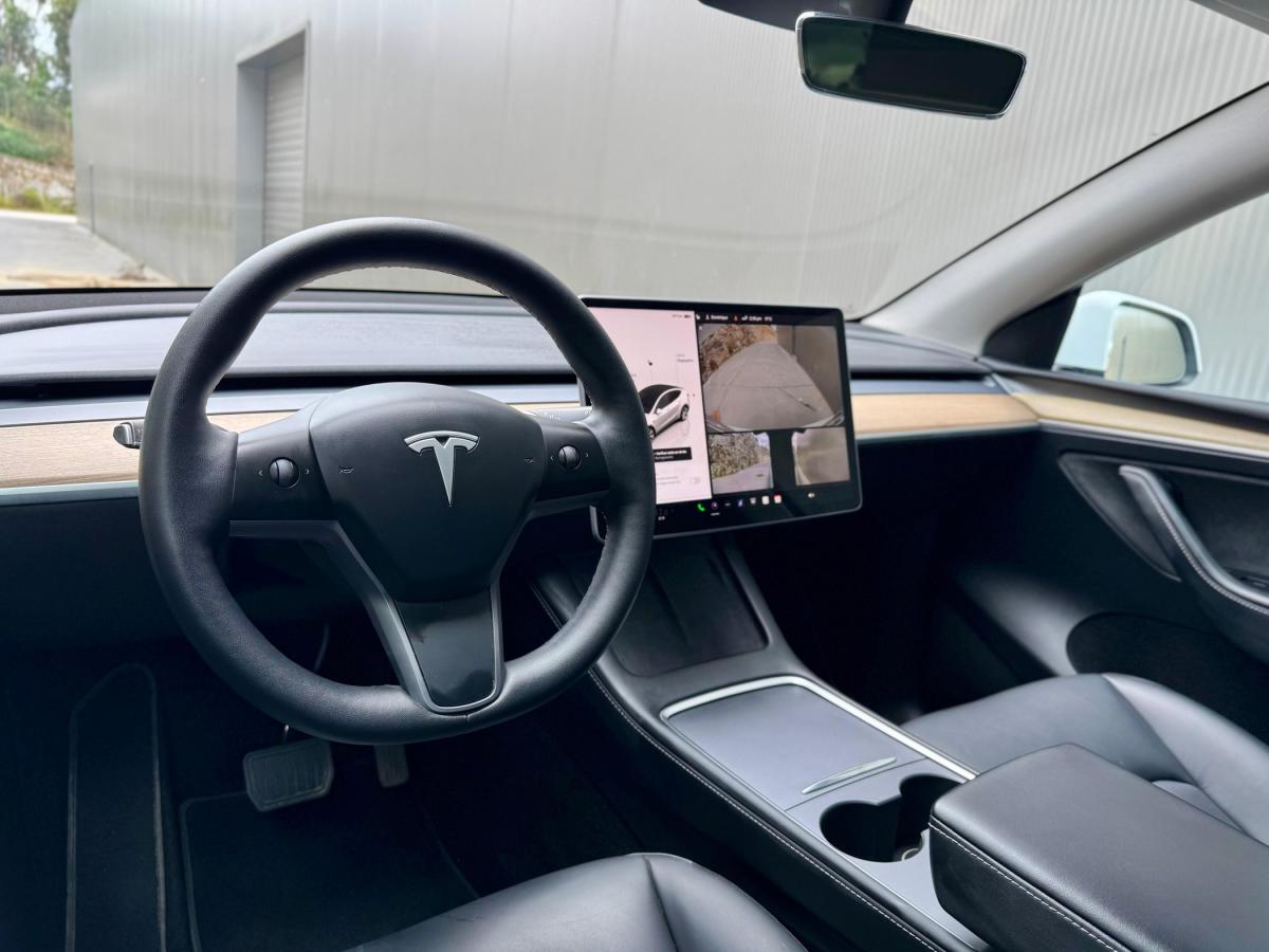 tesla-model-y-2023-eletrico-0cc