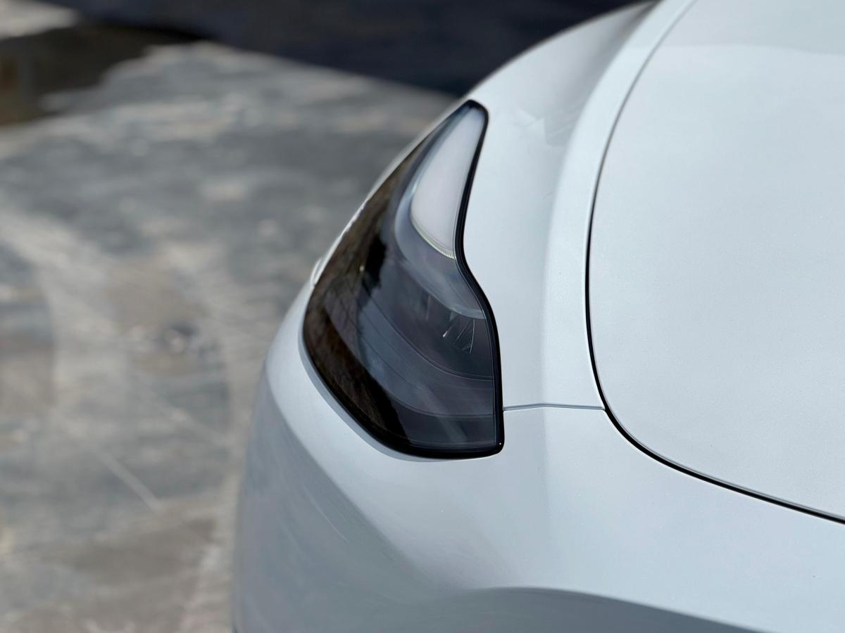 tesla-model-y-2023-eletrico-0cc