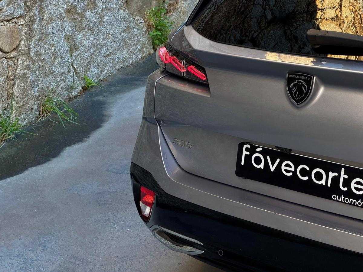 peugeot-308-sw-2023-gasolina-1199cc