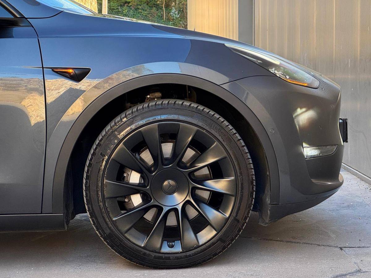 tesla-model-y-2022-eletrico-0cc