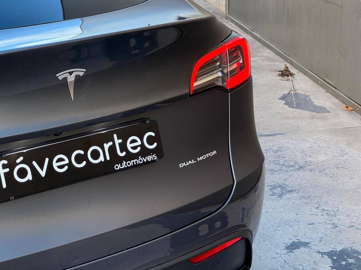 tesla-model-y-2022-eletrico-0cc