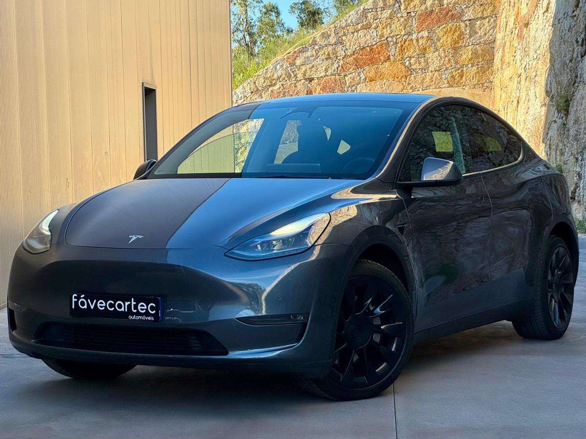 tesla-model-y-2022-eletrico-0cc