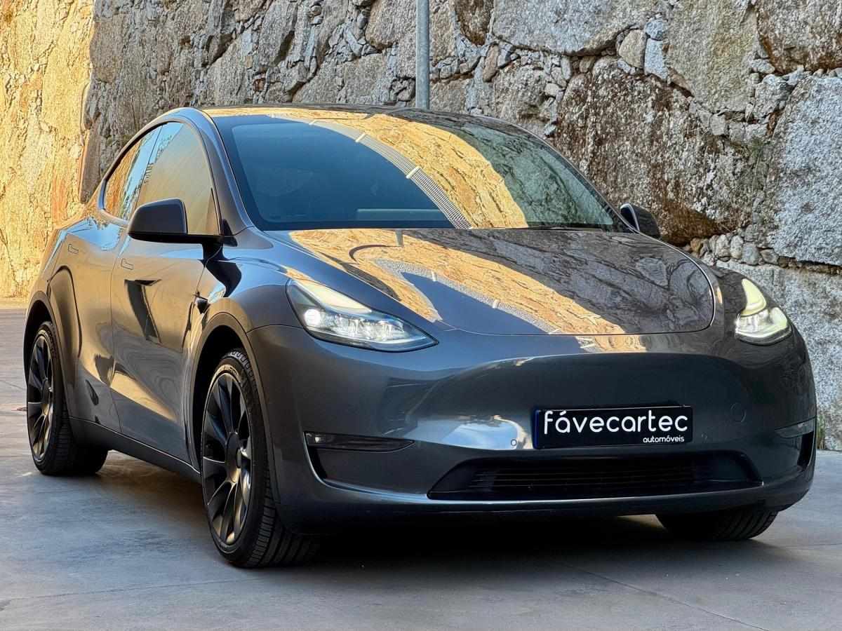 tesla-model-y-2022-eletrico-0cc