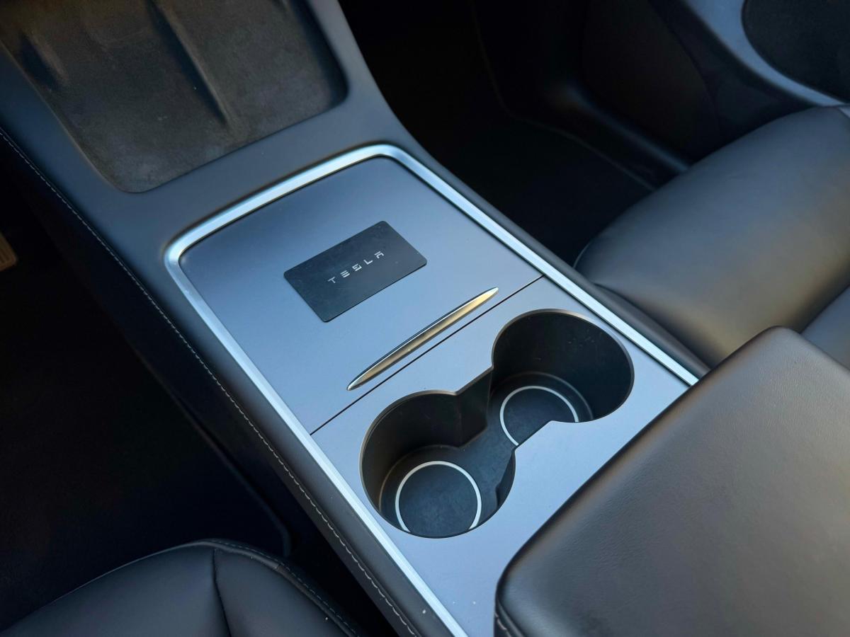 tesla-model-y-2022-eletrico-0cc
