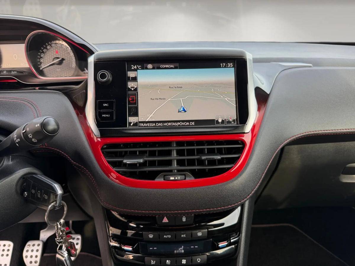 peugeot-208-2015-gasolina-1598cc