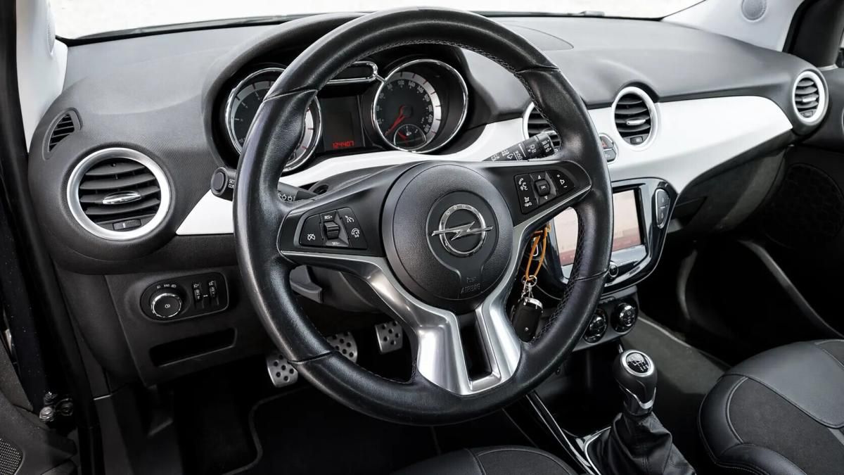 opel-adam-2016-gasolina-999cc