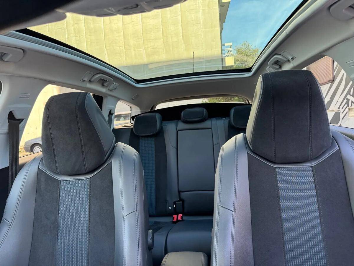 peugeot-308-sw-2018-diesel-1499cc