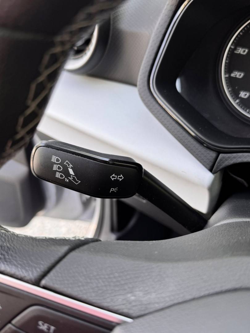 seat-ibiza-2022-gasolina-999cc
