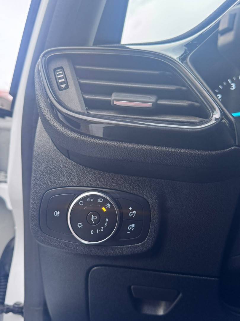 ford-fiesta-2022-gasolina-998cc