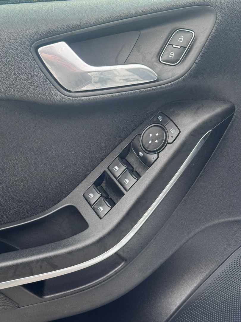 ford-fiesta-2022-gasolina-998cc