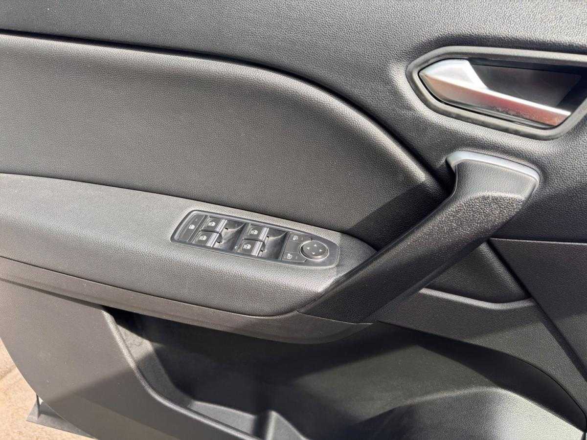 renault-captur-2023-gasolina-999cc