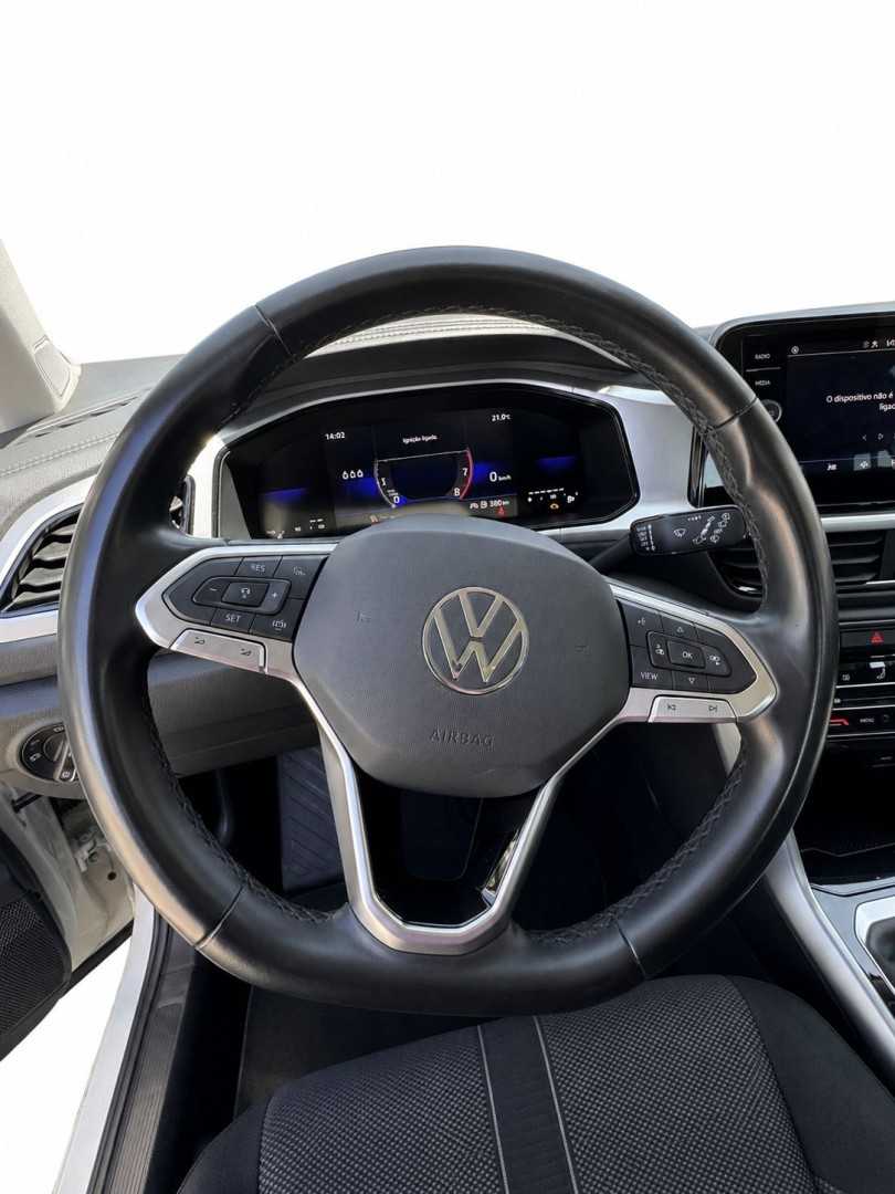 volkswagen-t-roc-2023-gasolina-999cc