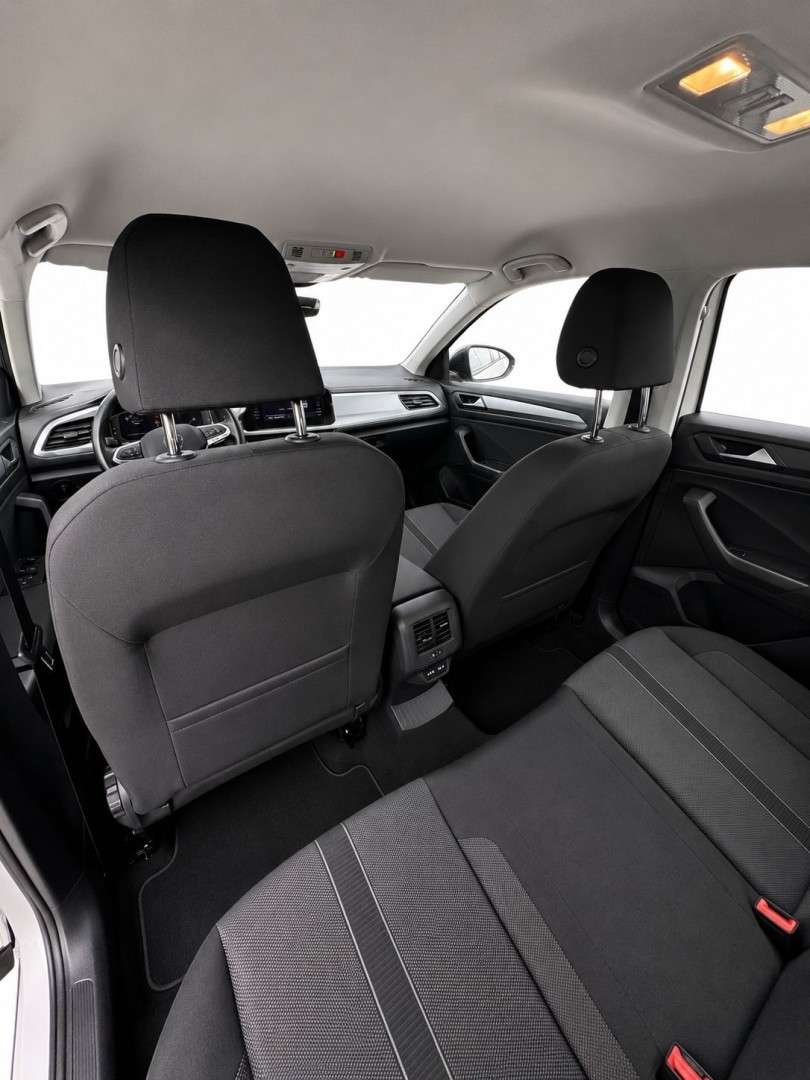 volkswagen-t-roc-2023-gasolina-999cc