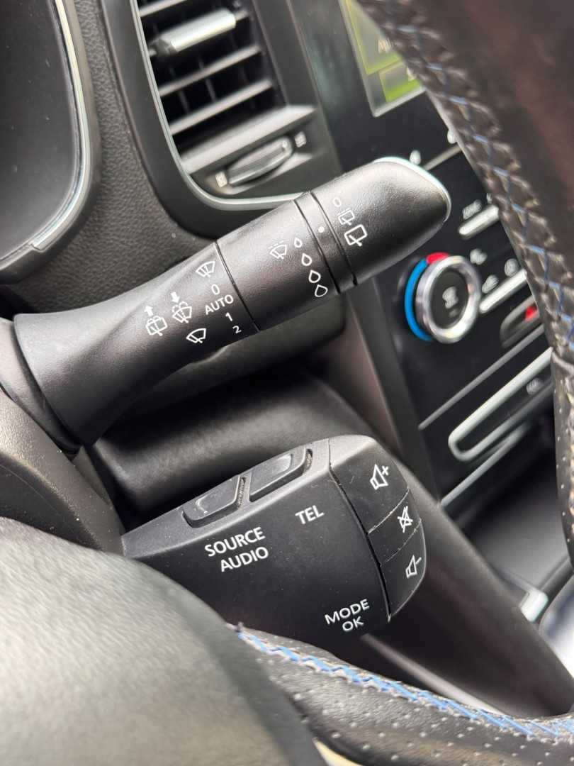 renault-megane-sport-tourer-2019-diesel-1461cc