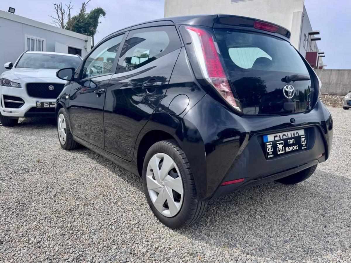 toyota-aygo-2017-gasolina-998cc