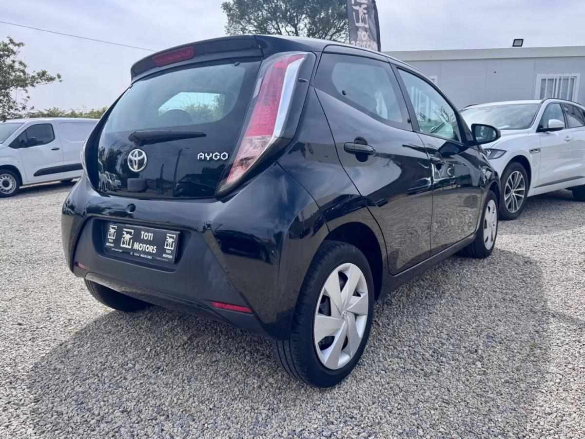toyota-aygo-2017-gasolina-998cc